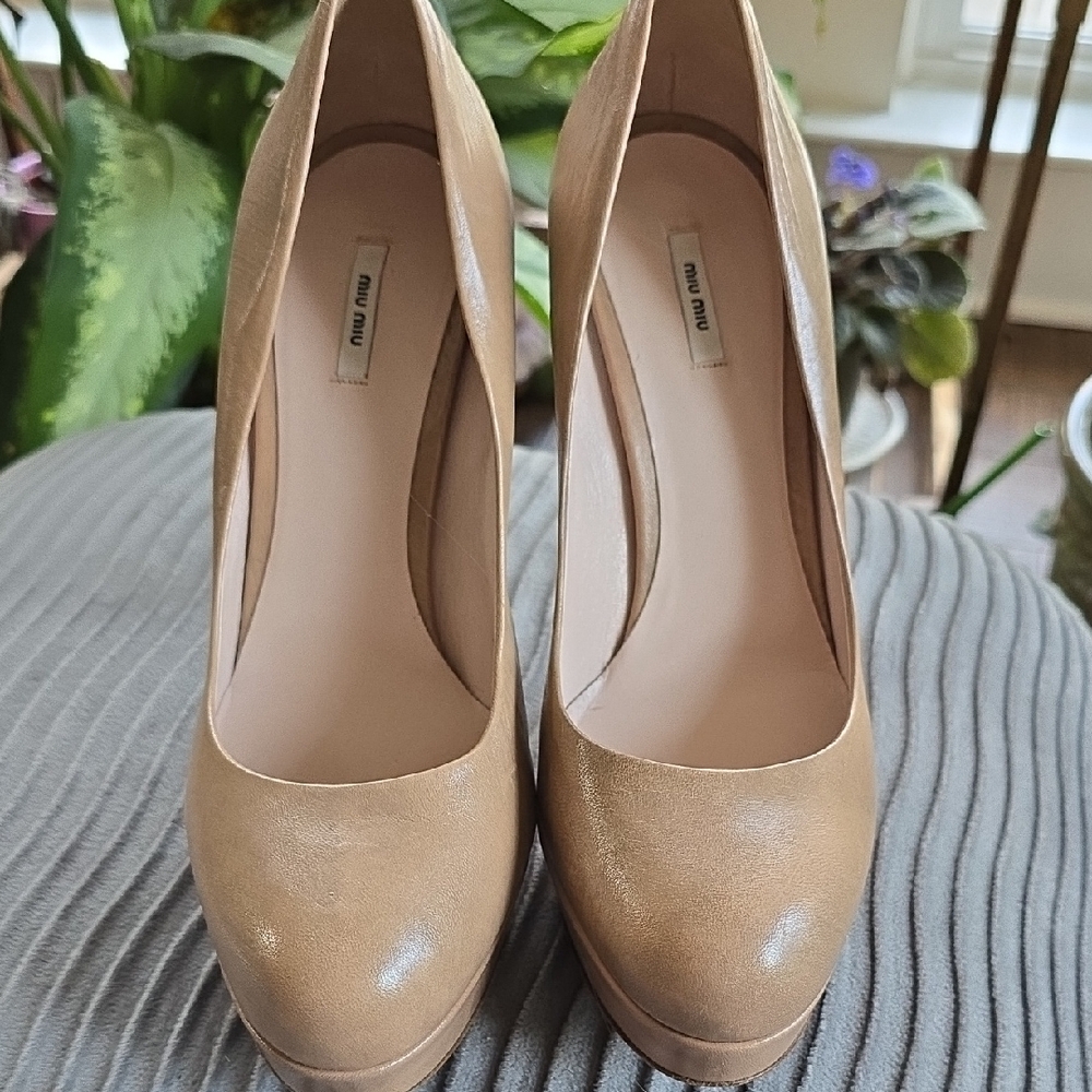 Miu Miu Brown Leather Heels